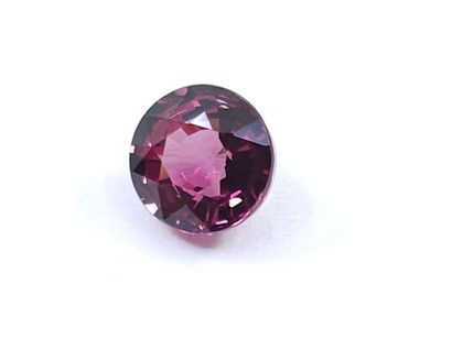 GRENAT purplish pink rhodolite VVS , rond...