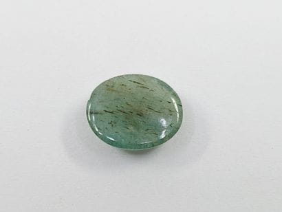EMERAUDE , cabochon , Zambia , 3.66 carats...