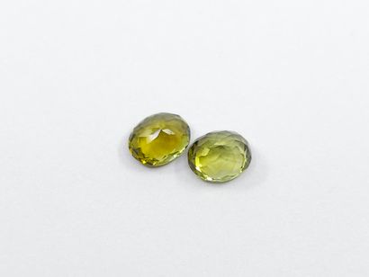 TOURMALINE green VS Nbr 2 , oval , Mozambique...