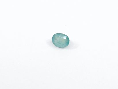 GRANDIDIERITE bluish green , oval , Madagascar...