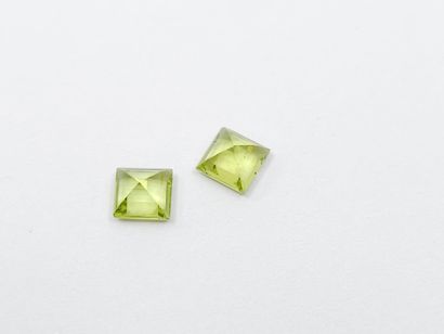PERIDOT IF , square , Pakistan , 1.02 Carats,...