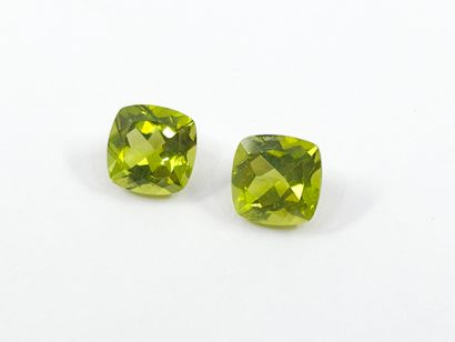 PERIDOT VVS Nbr 2 , cushion , Pakistan ,...