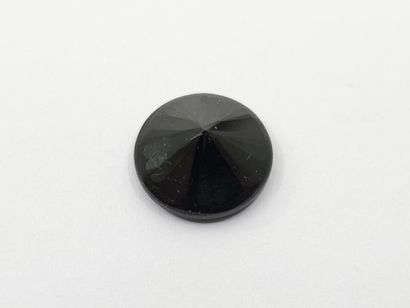 SPINEL black , round , Thailand , 8,34 carats...