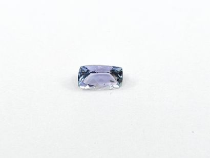 TANZANITE violet blue IF	 de taille coussin,...
