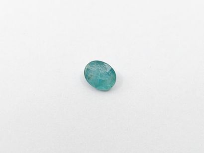 GRANDIDIERITE bluish green , oval , Madagascar...