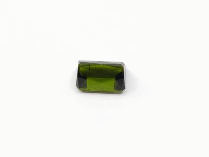 TOURMALINE green VS , emerald , Mozambique...
