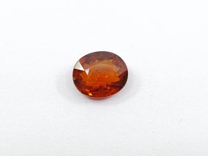 TOURMALINE orange , ovale , Mozambique ,...