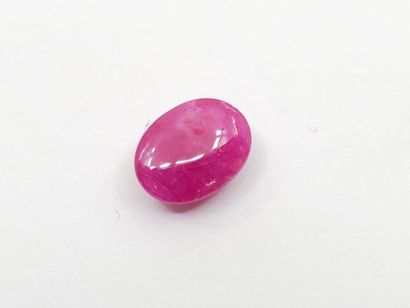 RUBY pinkish red , cabochon , Tanzania ,...