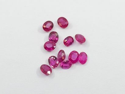 RUBIS red Nbr 12 , ovale , Madagascar , 2,61...