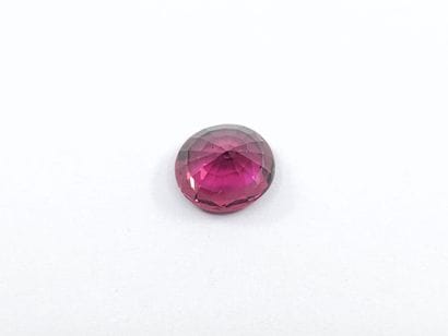 GRENAT pinkish purple rhodolite VS , ovale...