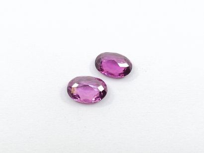 GRENAT purplish pink rhodolite Nbr 2 , ovale...