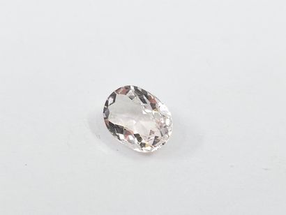 MORGANITE light pink IF , ovale , Madagascar...