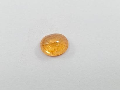 GRENAT orange spessartite , oval , Nigeria...