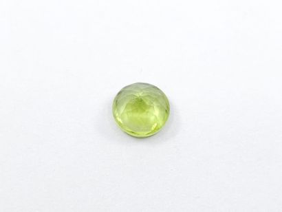 PERIDOT , rond , Pakistan , 1,43 carats Dim...