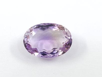 AMETRINE light yellow et purple VVS	 de forme...