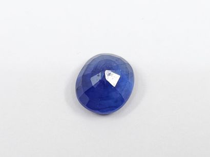 SAPHIR Blue, Oval, 6.03 carats Dim: 11.6...