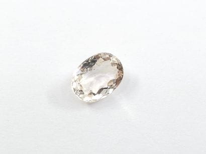 MORGANITE peach pink VS , ovale , Madagascar...
