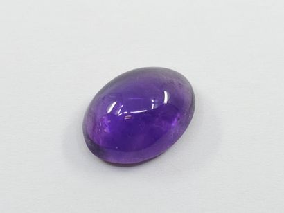 AMETHYSTE purple , cabochon , Madagascar...