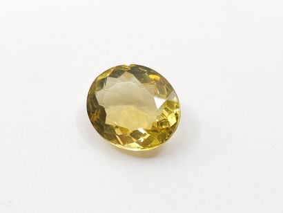 CITRINE yellow VVS , oval , Africa , 6.24...