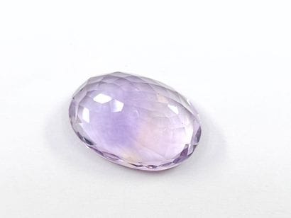 AMETRINE light yellow et purple VVS	 de forme...