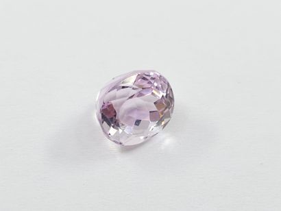 KUNZITE pink IF , ovale , Afghanistan , 4,93...