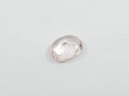 MORGANITE light pink IF , ovale , Madagascar...