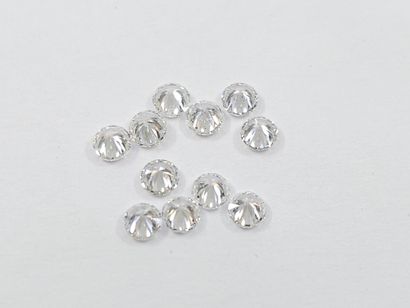 ELEVEN DIAMONDS Brilliant cut approx. 0.99...