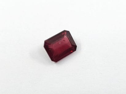 GRENAT purplish pink rhodolite , émeraude...