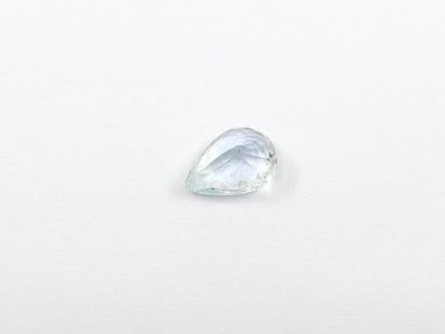 AIGUE MARINE light greenish blue , pear ,...