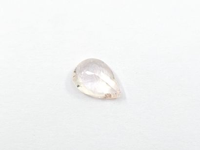 MORGANITE light peach pink VS , poire , Madagascar...