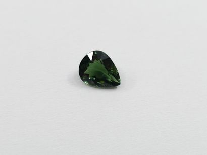 TOURMALINE green , poire , Mozambique , 0,68...