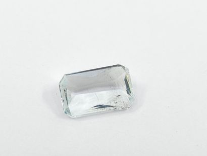 AIGUE MARINE greenish blue , emerald , Brazil...