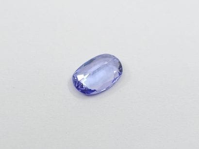 TANZANITE violet blue VVS , oval , Tanzania...
