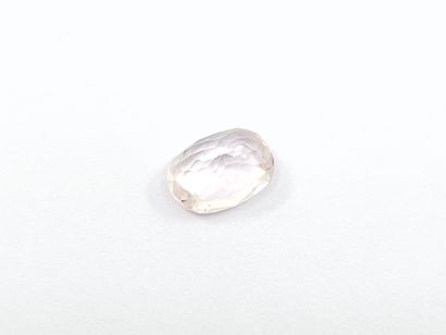 MORGANITE light pink , ovale , Madagascar...