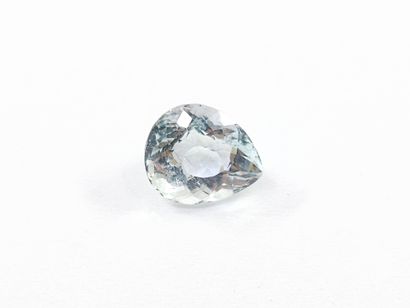 AIGUE MARINE blue , poire , Brésil , 2,35...