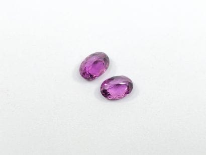 GRENAT purple VVS Nbr 2 , ovale , Madagascar...