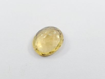 CITRINE yellow VS , oval , Brazil , 5.21...