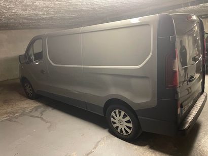 Véhicule RENAULT modèle TRAFIC, de couleur...