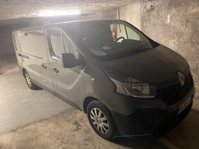 Véhicule RENAULT modèle TRAFIC, de couleur...