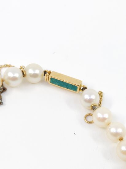 COLLIER de perles de culture choker, fermoir...