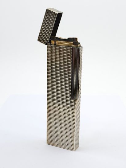 DUPONT
Briquet de table en métal argenté