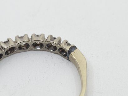 HALF-ALLIANCE in 750° white gold set with...
