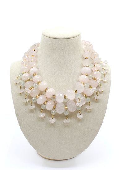CORALIE 
IMPORTANT Collier en or jaune 750°...