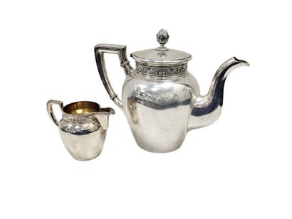 PARTIE DE SERVICE A CAFE de style Louis XVI...