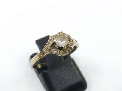 LOT of three 750° white gold rings set with...