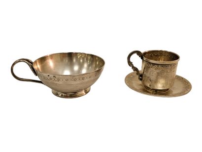 L HOTEL LUCIEN (1889-1896)
Tasse et sous...