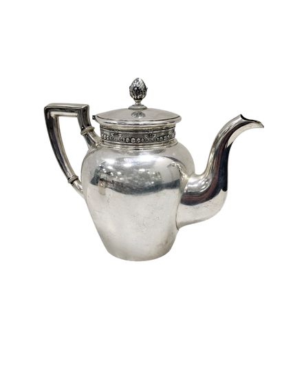 PARTIE DE SERVICE A CAFE de style Louis XVI...