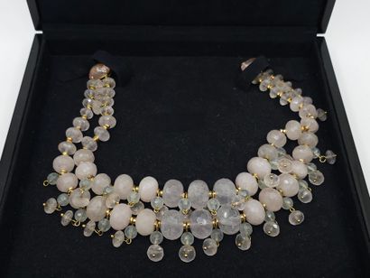 CORALIE 
IMPORTANT Collier en or jaune 750°...
