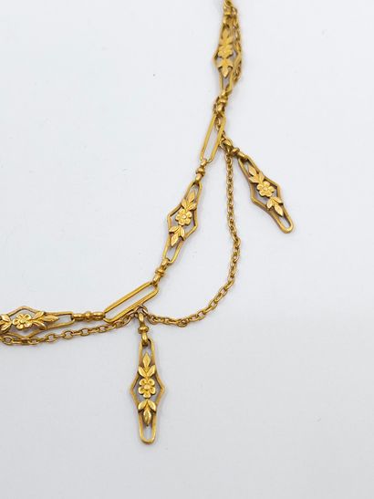 COLLIER colerette en or jaune 750° à décor...