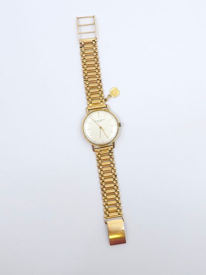 BAUME ET MERCIER Bracelet watch in 750° yellow...